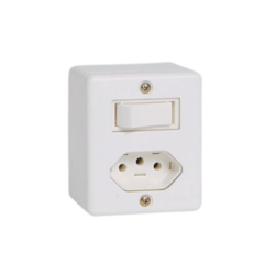 INTERRUPTOR 1SEÇÃO + TOMADA SISTEMA X ILUMI - 10A BRANCO